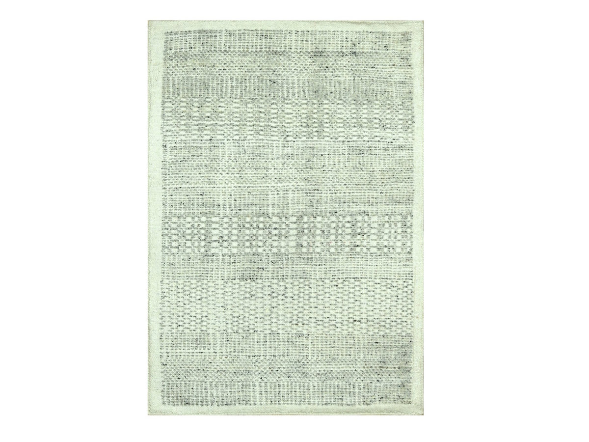 Modern / Contemporary hand-knotted wool rug in Gray, 2' x 3' — SKU O076778
