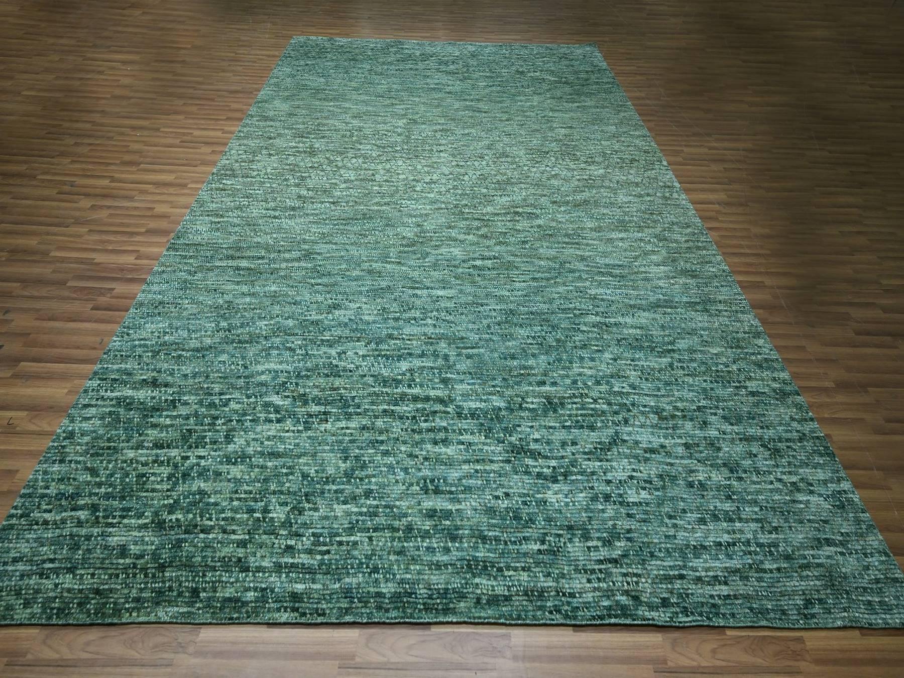 Green 10'4" x 14'2" Modern and Contemporary Hand knotted Wool Rug - Sku: O076842