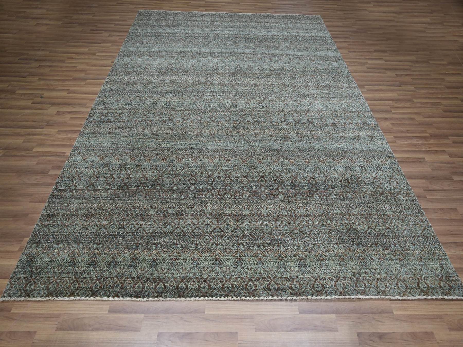 Modern / Contemporary hand-knotted wool rug in Gray, 8' x 9'10" — SKU O076859 (view 2)
