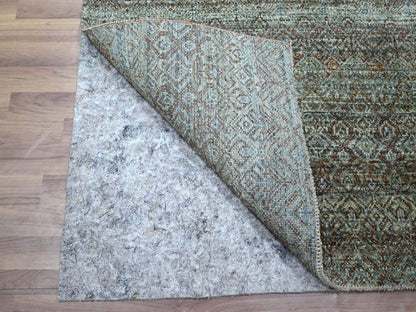 Modern / Contemporary hand-knotted wool rug in Gray, 3' x 5'1" — SKU O076869 (view 3)