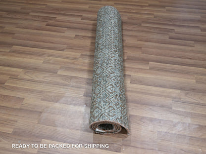 Modern / Contemporary hand-knotted wool rug in Gray, 3' x 5' — SKU O076871 (view 5)