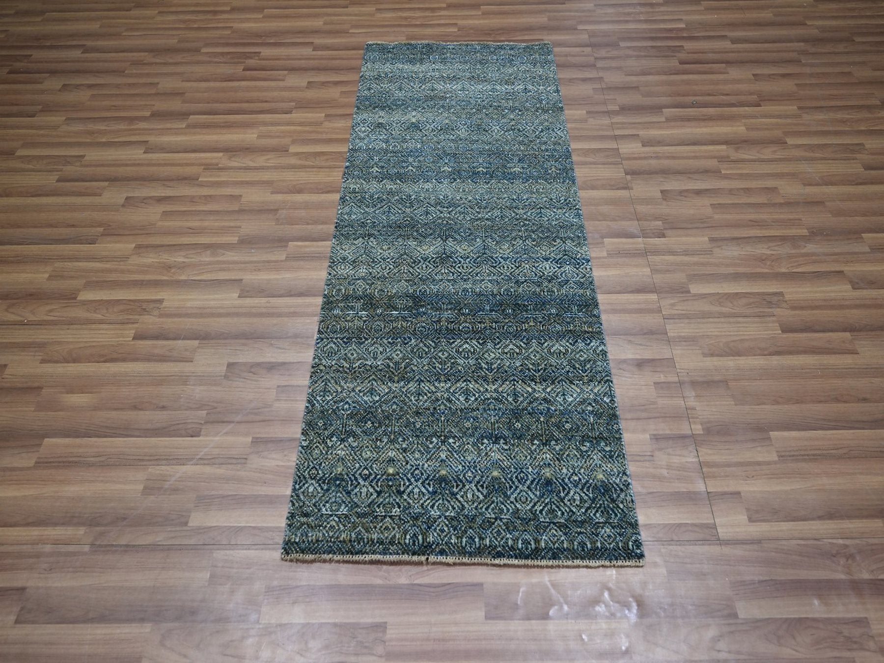Blue 2'6" x 6'1" Modern and Contemporary Hand knotted Wool Rug - Sku: O076876