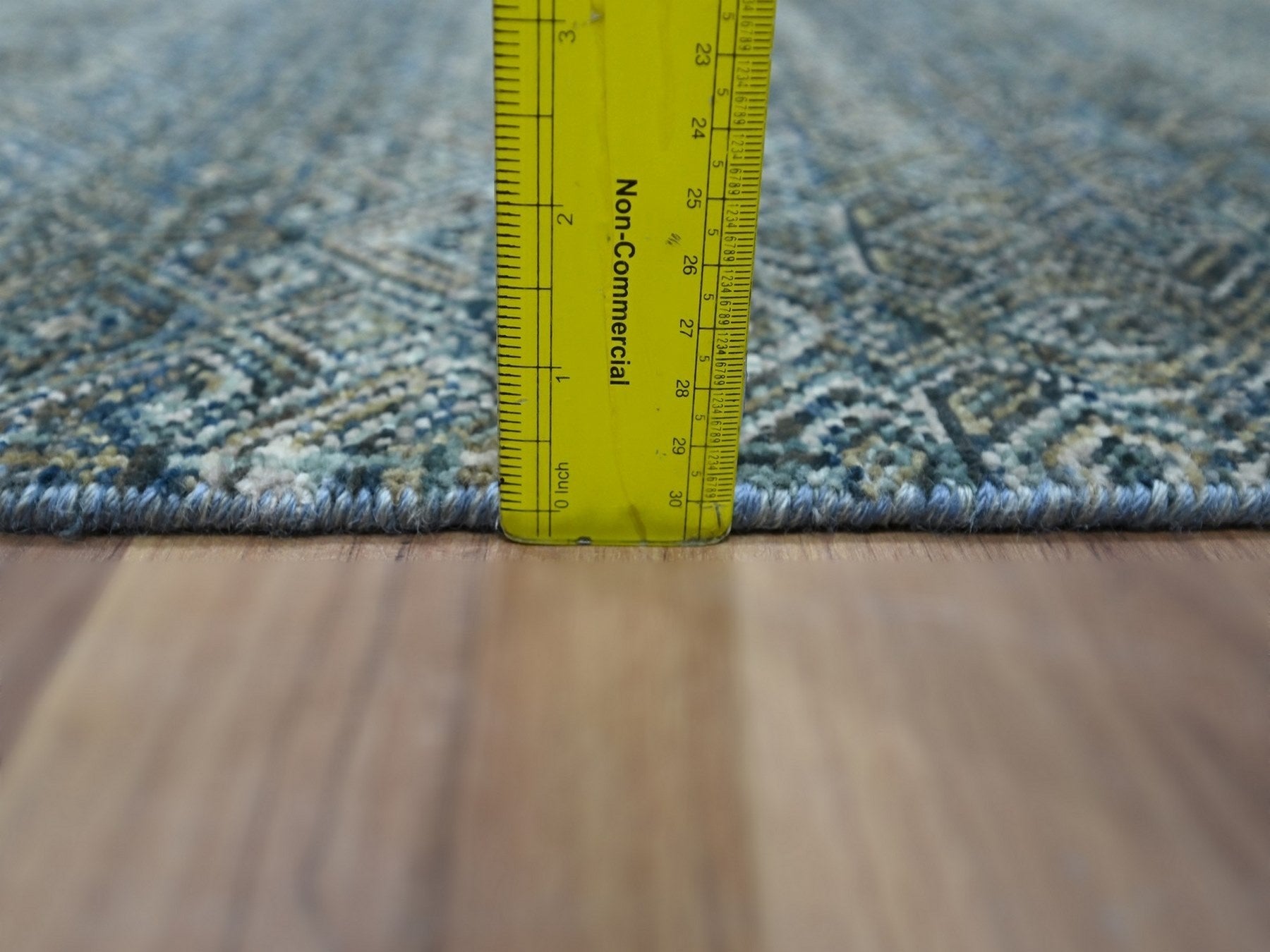 Modern / Contemporary hand-knotted wool rug in Blue, 2' x 3' — SKU O076888 (view 3)