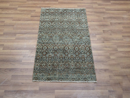 Modern / Contemporary hand-knotted wool rug in Gray, 2' x 3' — SKU O076889 (view 2)