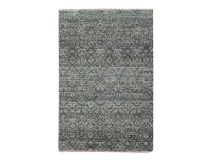 Modern / Contemporary hand-knotted wool rug in Gray, 2'1" x 3'1" — SKU O076891