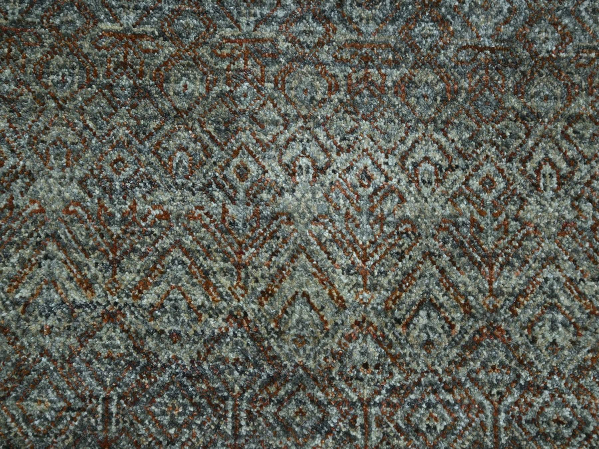 Modern / Contemporary hand-knotted wool rug in Gray, 11'11" x 11'11" — SKU O076906 (view 8)