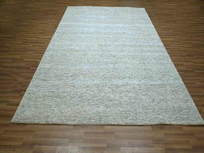 Modern / Contemporary hand-knotted wool rug in Gray, 8' x 10'2" — SKU O076915 (view 2)
