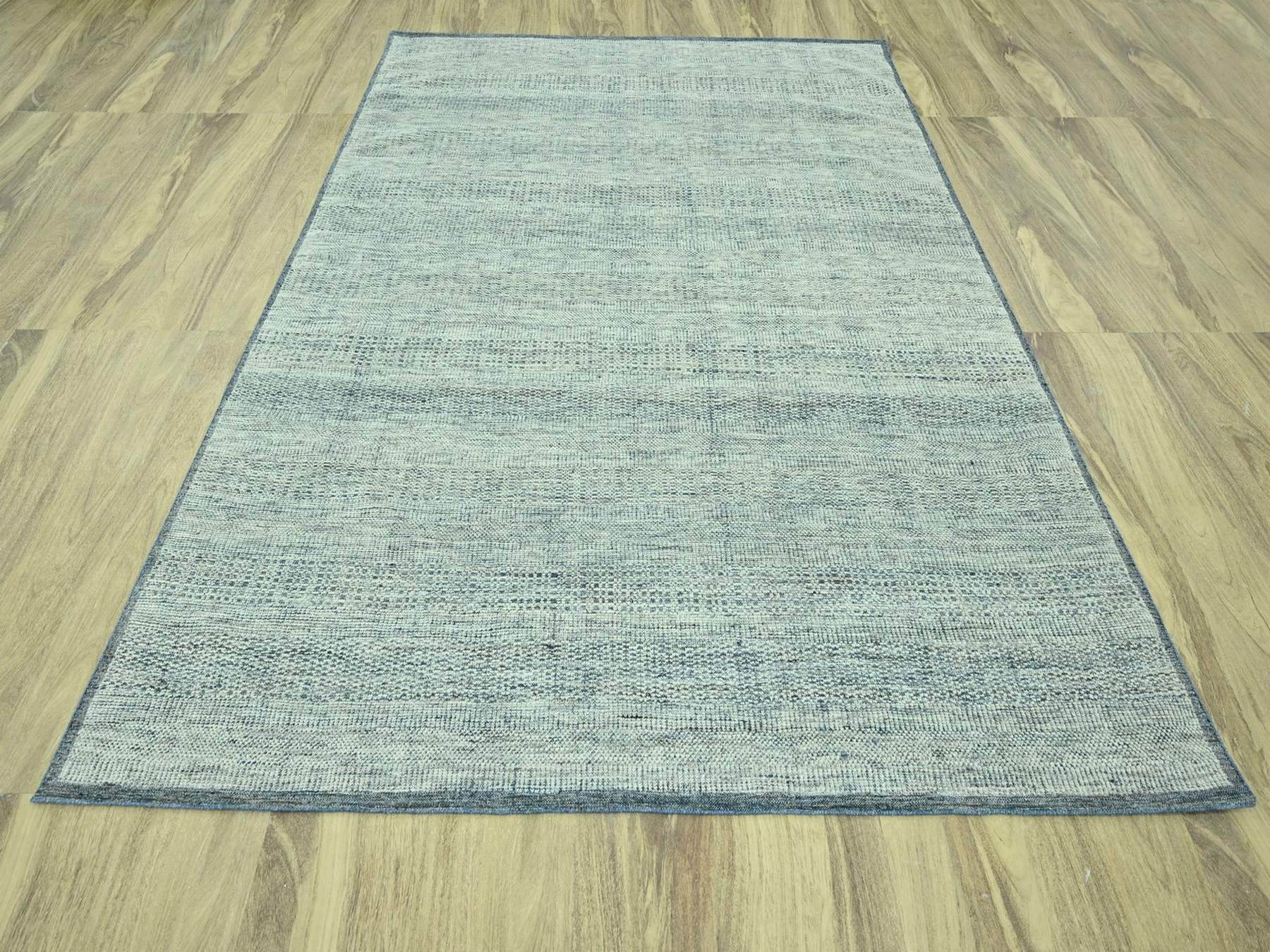 Blue 8'0" x 10'2" Modern and Contemporary Hand knotted Wool Rug - Sku: O076925