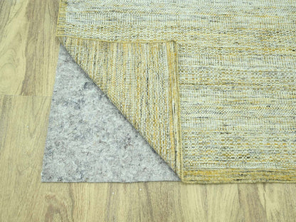 Modern / Contemporary hand-knotted wool rug in Yellow, 11'10" x 14'11" — SKU O076928 (view 4)