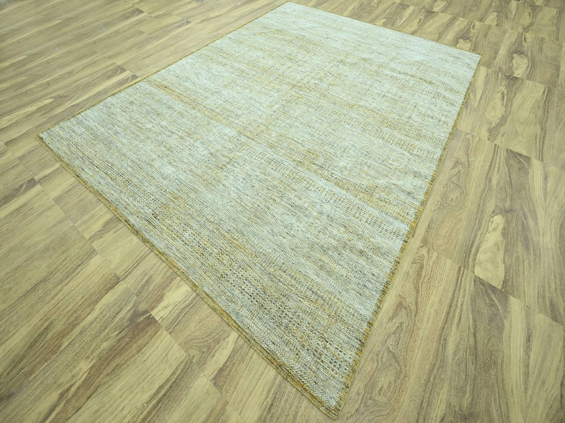 Modern / Contemporary hand-knotted wool rug in Yellow, 9'2" x 12' — SKU O076929 (view 3)