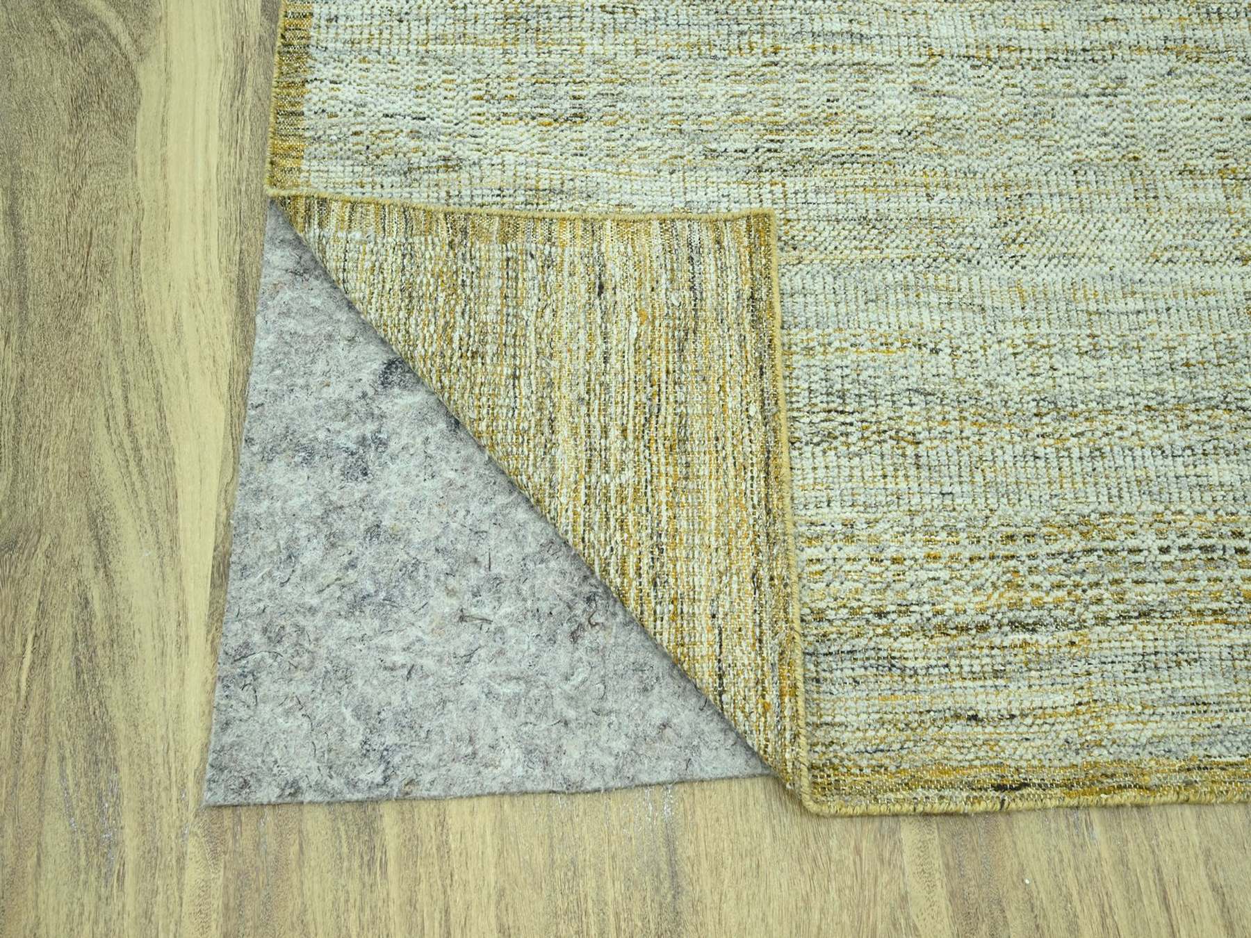 Modern / Contemporary hand-knotted wool rug in Yellow, 9'2" x 12' — SKU O076929 (view 4)