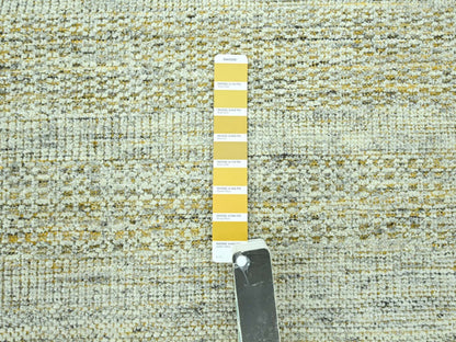 Modern / Contemporary hand-knotted wool rug in Yellow, 9'11" x 13'11" — SKU O076930 (view 7)