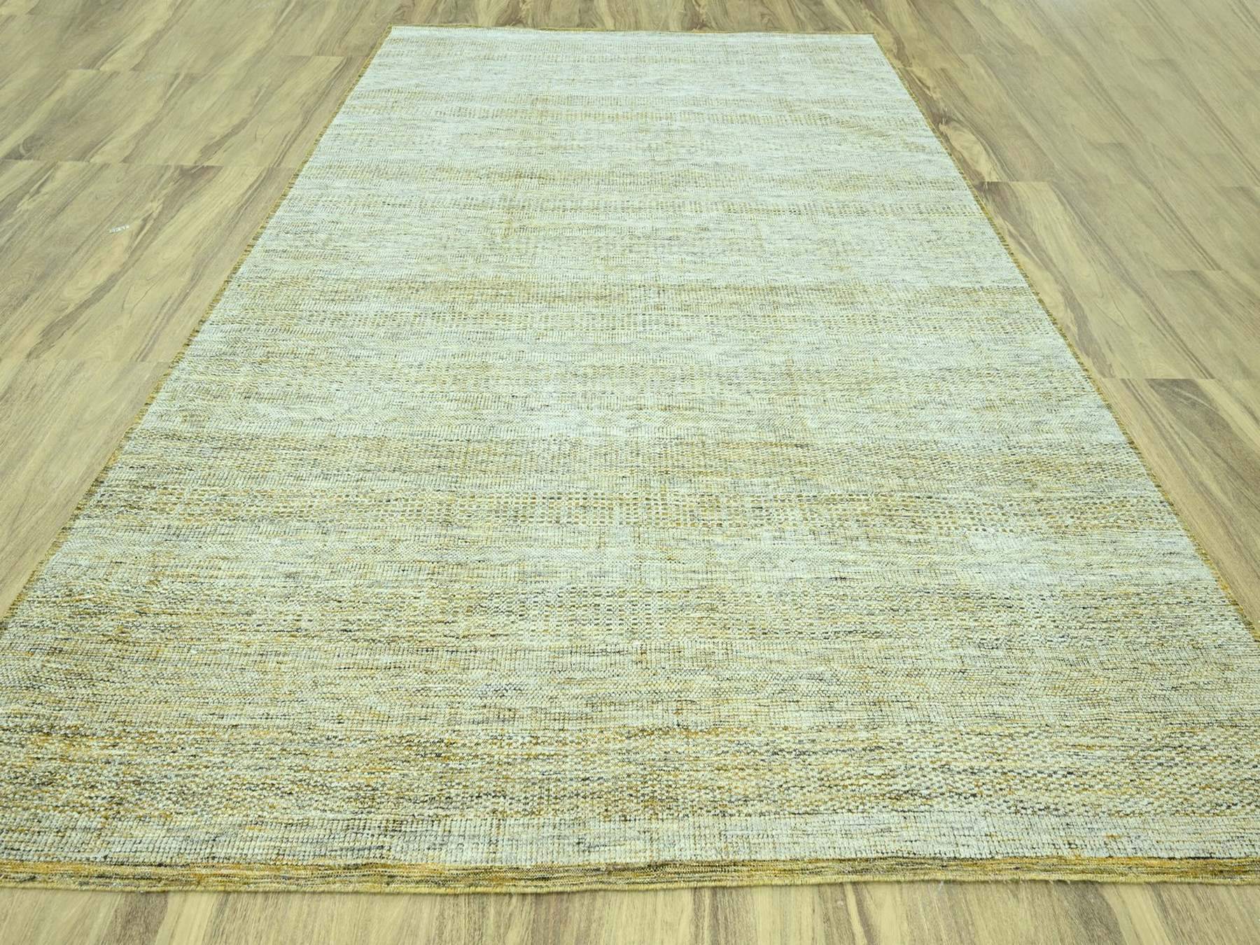 Modern / Contemporary hand-knotted wool rug in Yellow, 10'2" x 13'10" — SKU O076931 (view 2)