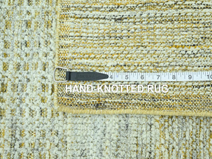 Modern / Contemporary hand-knotted wool rug in Yellow, 2' x 3' — SKU O076939 (view 4)