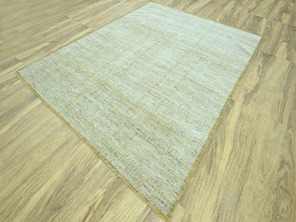 Modern / Contemporary hand-knotted wool rug in Yellow, 7'11" x 9'10" — SKU O076940 (view 3)