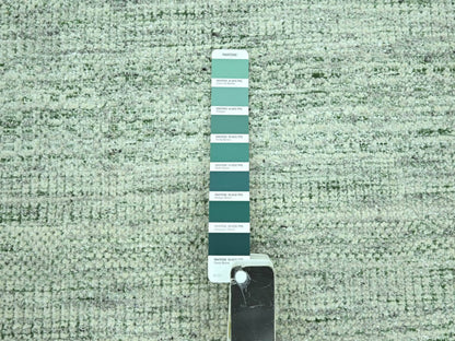 Green 9'11" x 14'0" Modern and Contemporary Hand knotted Wool Rug - Sku: O076943
