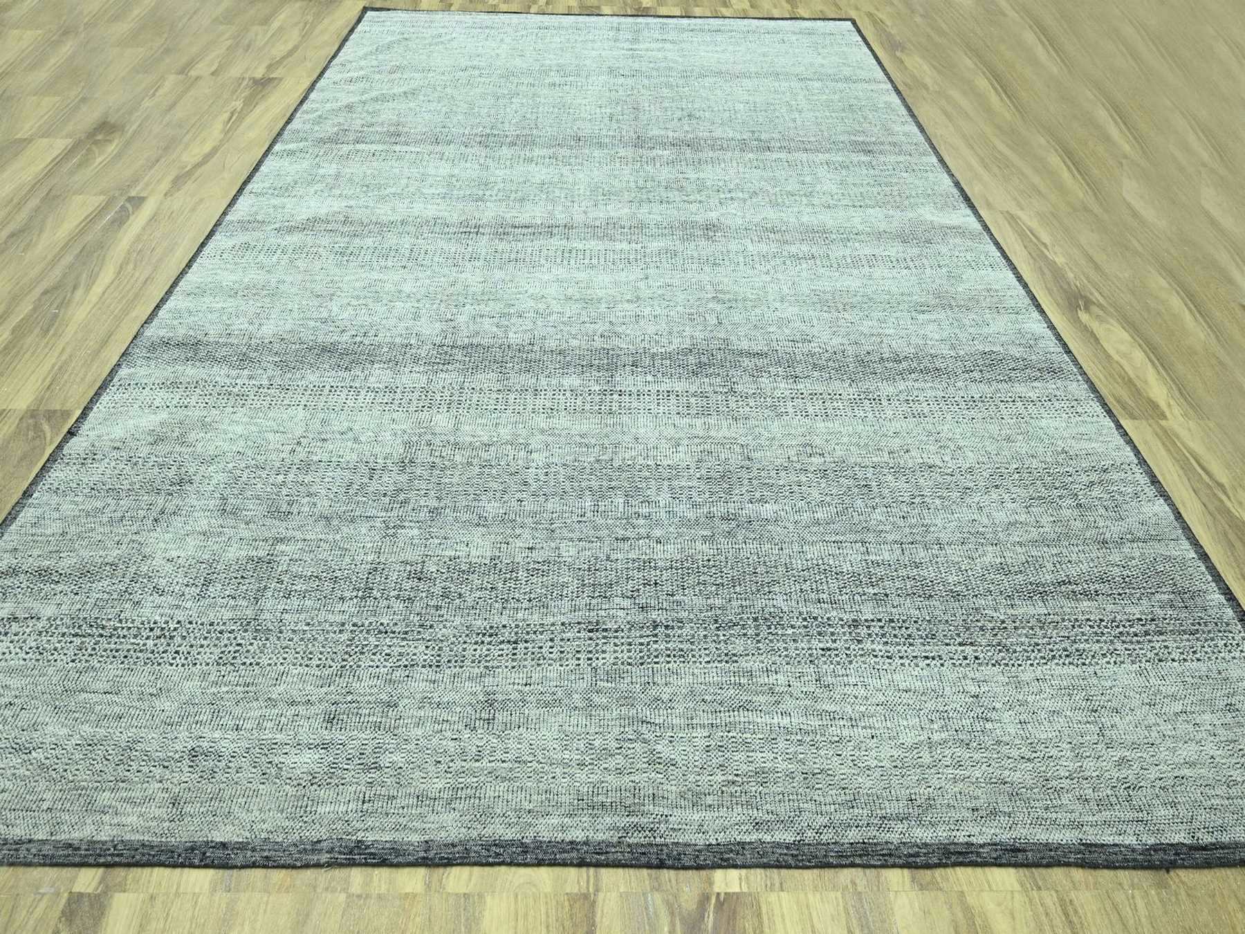Black 12'1" x 15'1" Modern and Contemporary Hand knotted Wool Rug - Sku: O076949