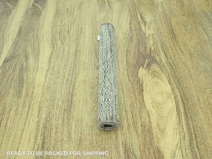 Brown 2'0" x 3'0" Modern and Contemporary Hand knotted Wool Rug - Sku: O076968