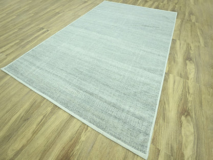 Modern / Contemporary hand-knotted wool rug in Gray, 9'11" x 14' — SKU O076974 (view 3)