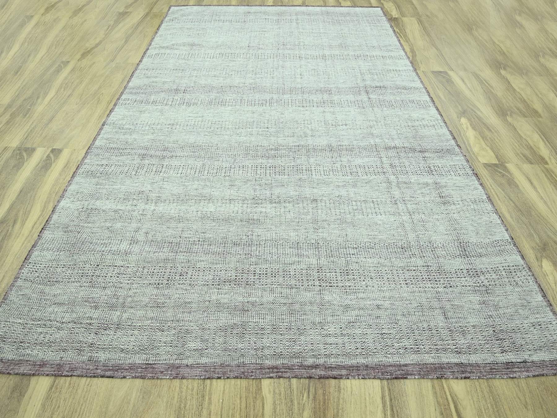 Modern / Contemporary hand-knotted wool rug in Red, 9'7" x 13' — SKU O076980 (view 2)