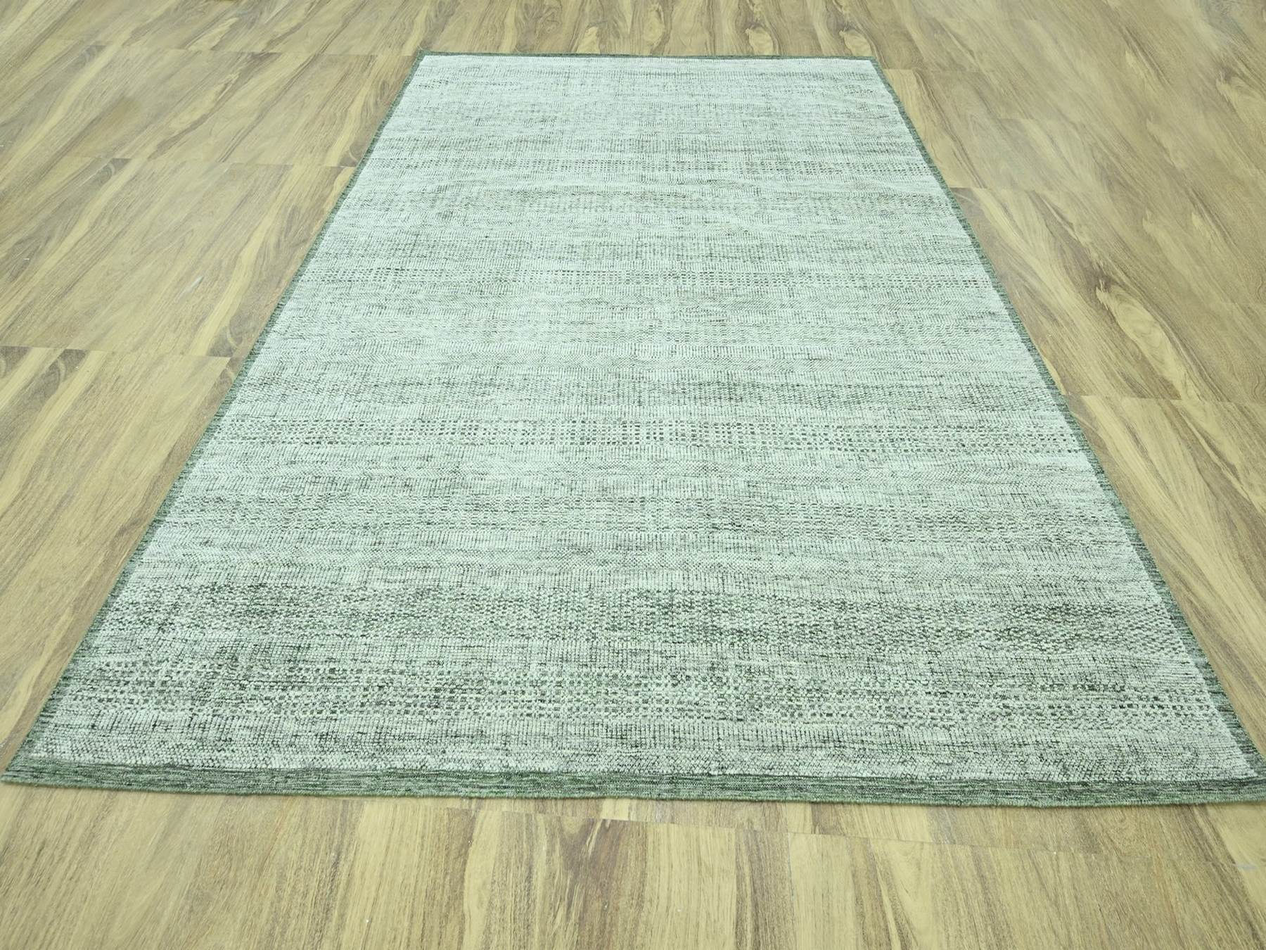 Green 9'1" x 11'11" Modern and Contemporary Hand knotted Wool Rug - Sku: O076984