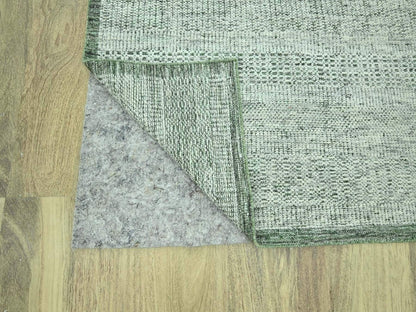 Modern / Contemporary hand-knotted wool rug in Green, 8' x 10'2" — SKU O076987 (view 4)