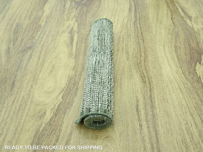 Green 2'0" x 3'0" Modern and Contemporary Hand knotted Wool Rug - Sku: O076990