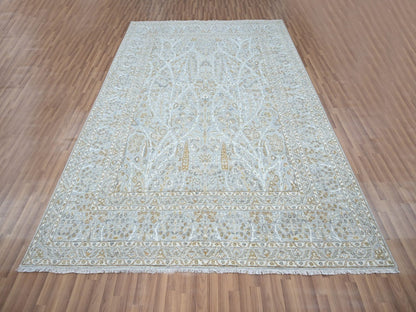 Fine Oriental hand-knotted wool rug in Gray, 8'2" x 10'3" — SKU O076997 (view 2)