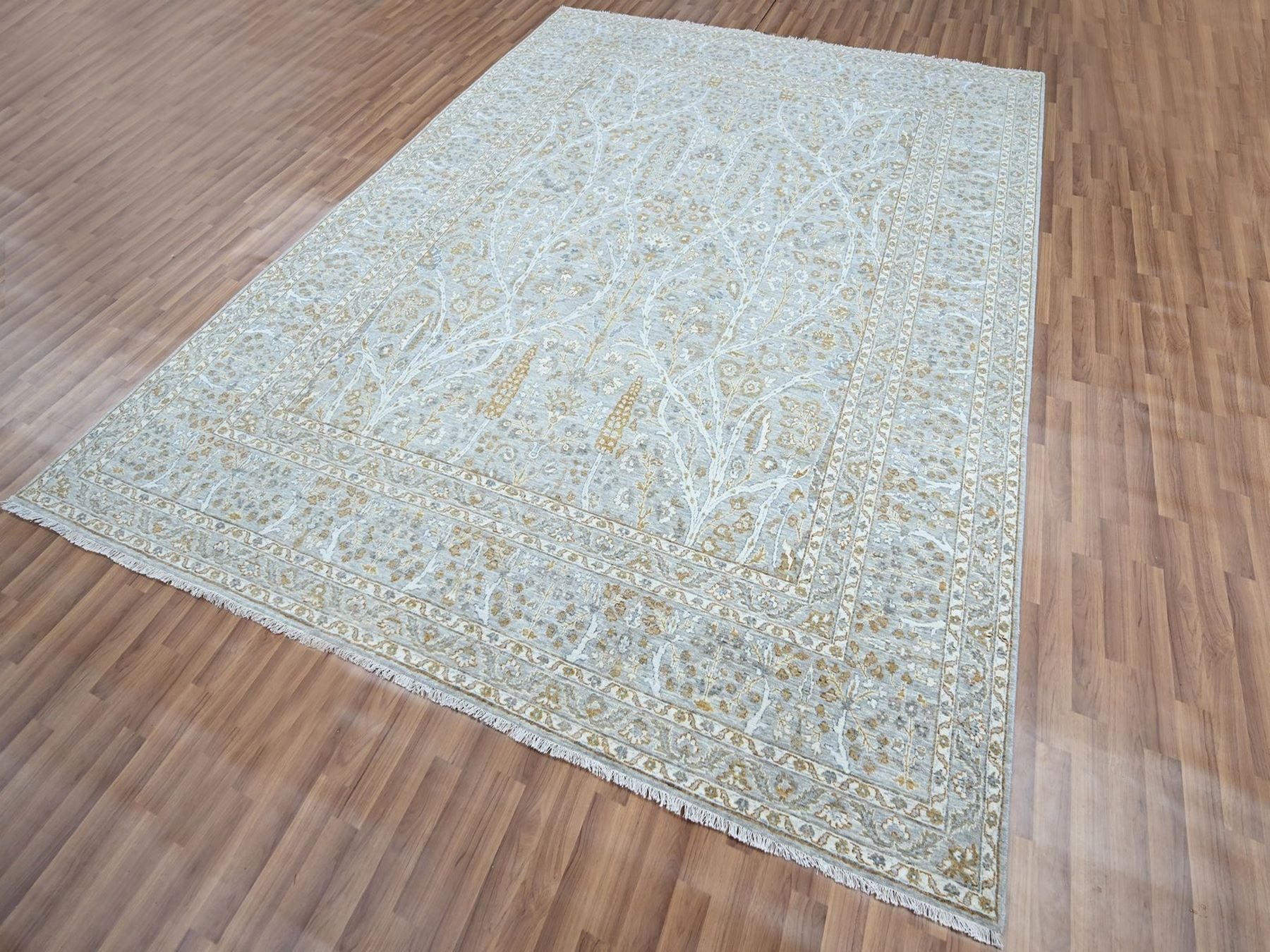 Fine Oriental hand-knotted wool rug in Gray, 8'2" x 10'3" — SKU O076997 (view 3)