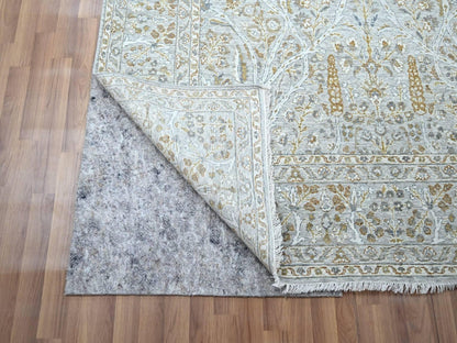 Fine Oriental hand-knotted wool rug in Gray, 6'1" x 9'1" — SKU O076998 (view 4)