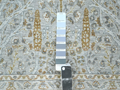 Fine Oriental hand-knotted wool rug in Gray, 5'2" x 7'1" — SKU O076999 (view 4)