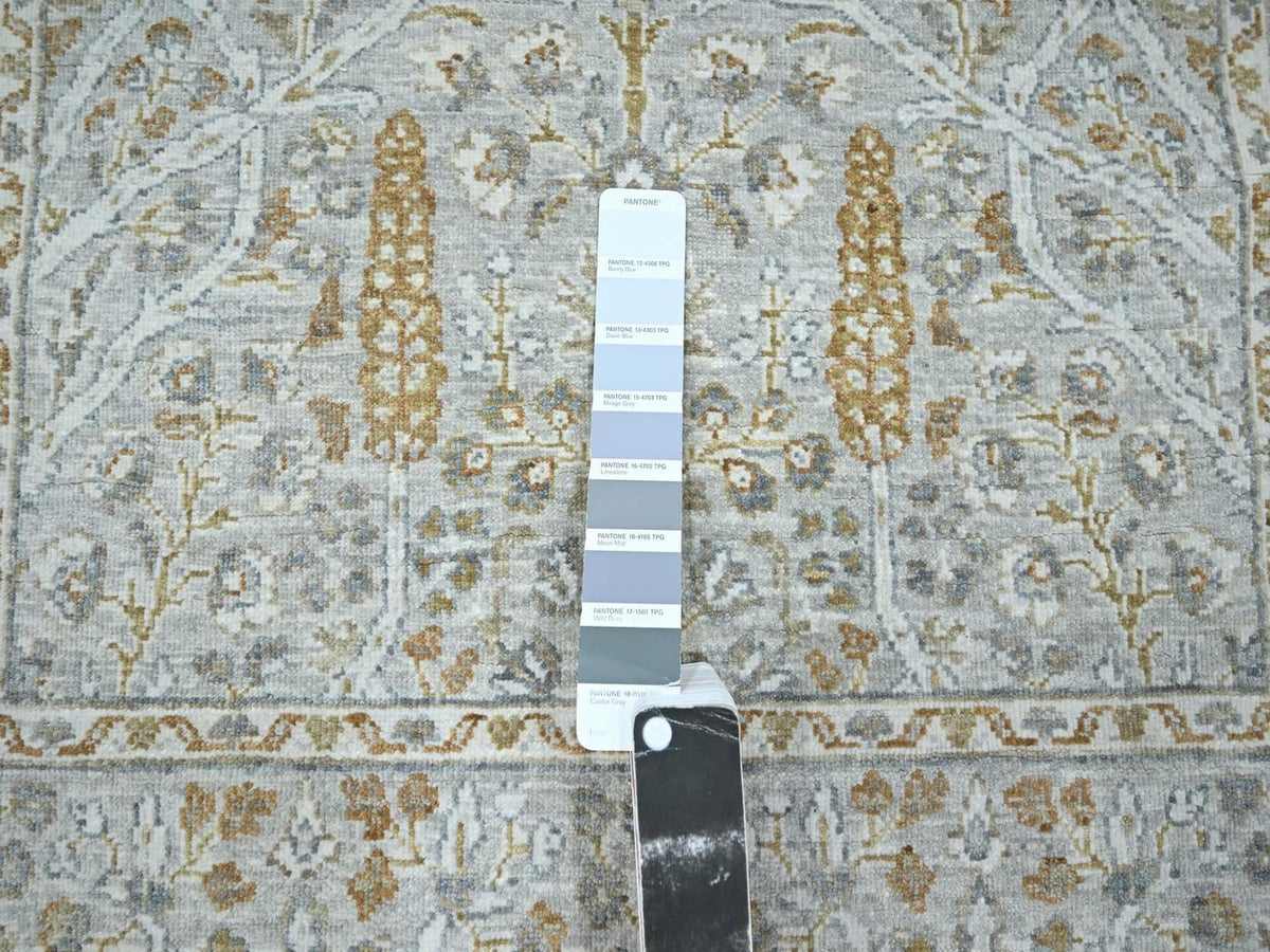 Fine Oriental hand-knotted wool rug in Gray, 3'1" x 5' — SKU O077001 (view 4)