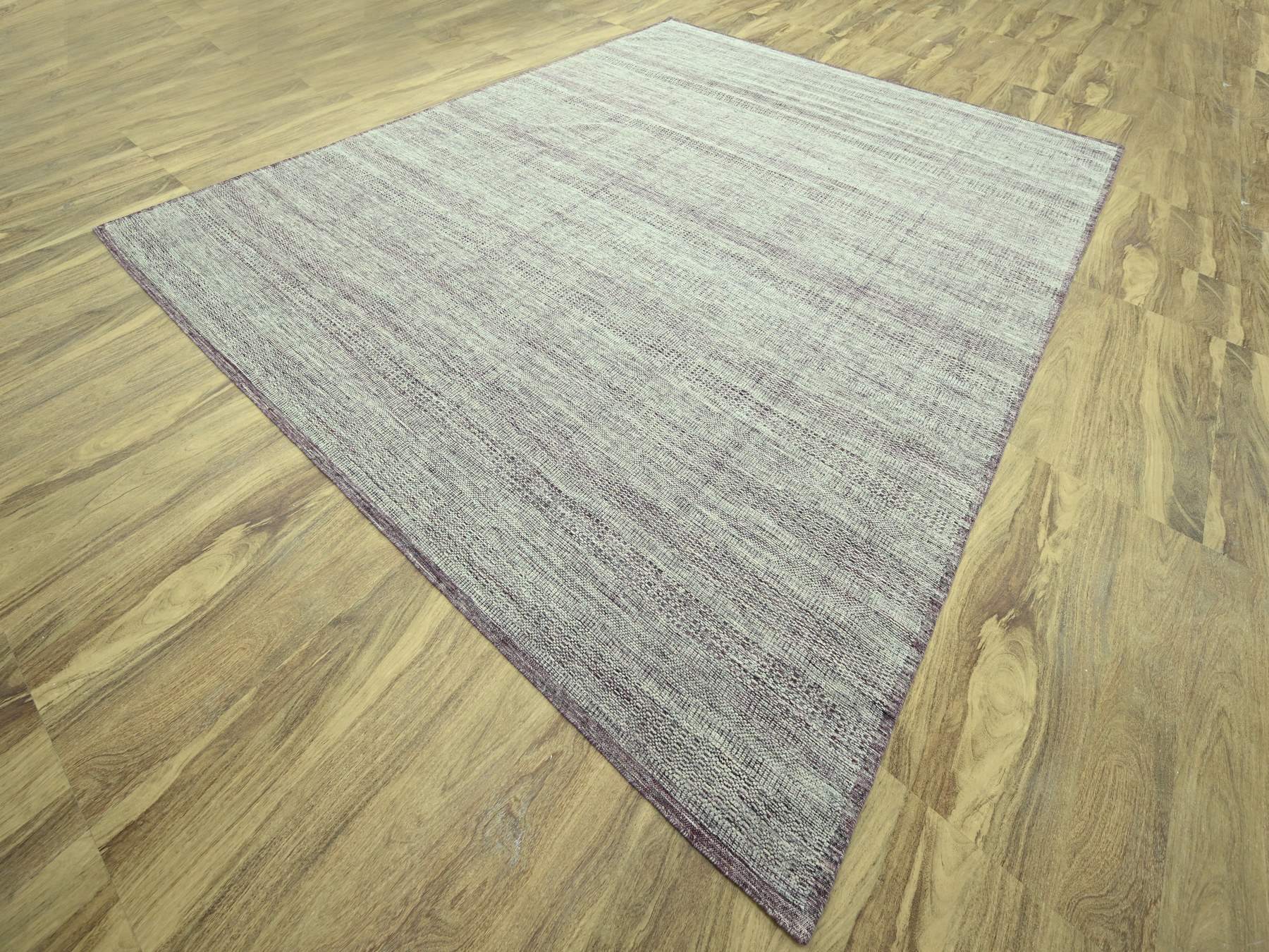 Modern / Contemporary hand-knotted wool rug in Red, 12' x 15' — SKU O077044 (view 3)