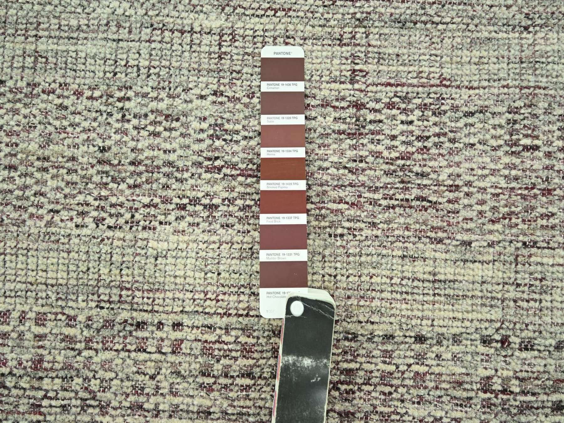 Modern / Contemporary hand-knotted wool rug in Red, 10' x 14'1" — SKU O077046 (view 7)