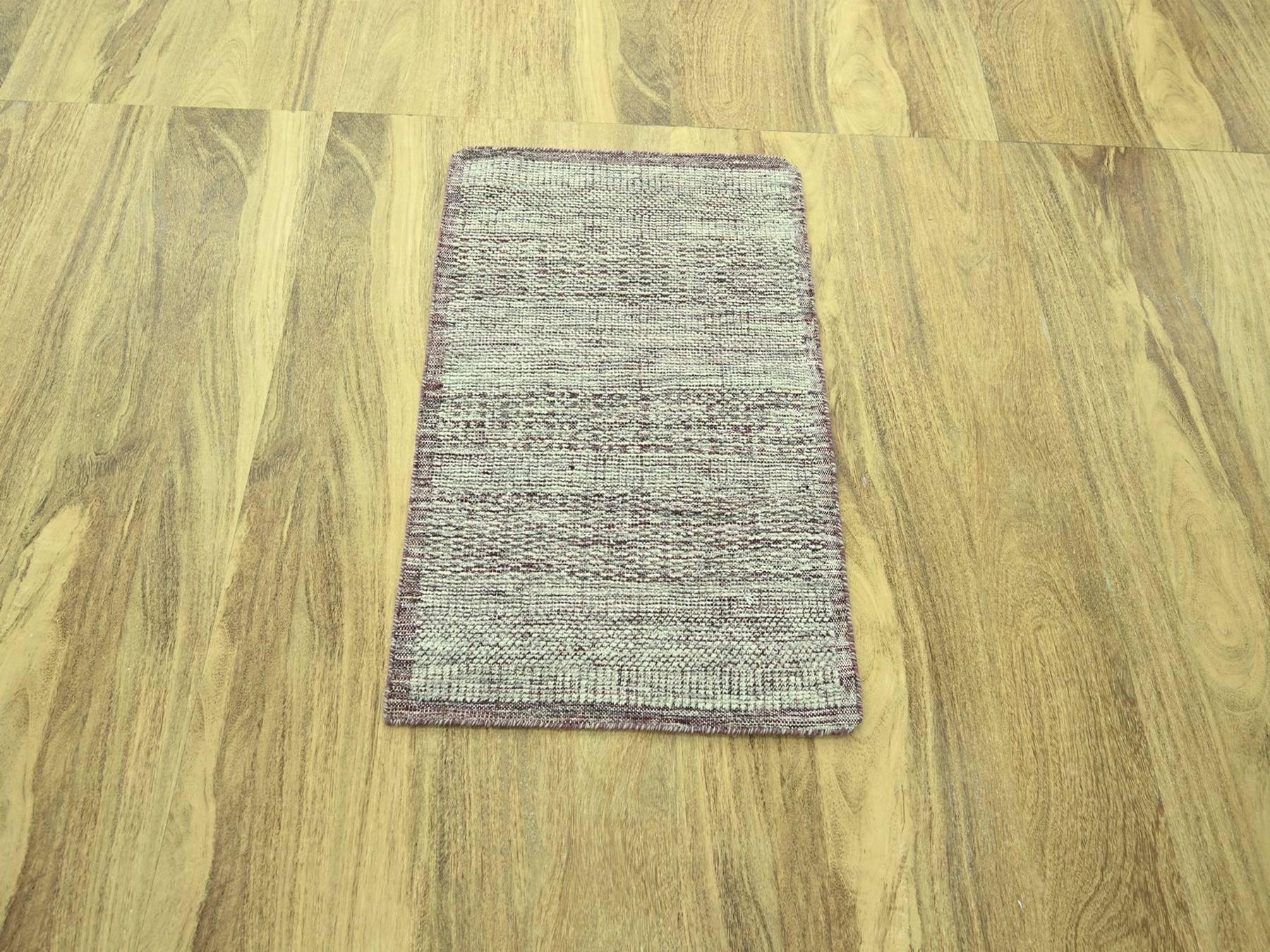 Modern / Contemporary hand-knotted wool rug in Red, 2' x 3' — SKU O077060 (view 2)