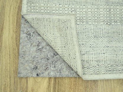 Modern / Contemporary hand-knotted wool runner in Gray, 2'9" x 11'10" — SKU O077062 (view 3)