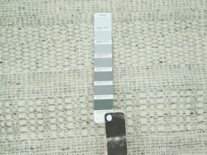 Modern / Contemporary hand-knotted wool runner in Gray, 2'7" x 10'3" — SKU O077064 (view 4)