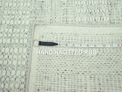 Modern / Contemporary hand-knotted wool runner in Gray, 2'8" x 10'2" — SKU O077065 (view 7)