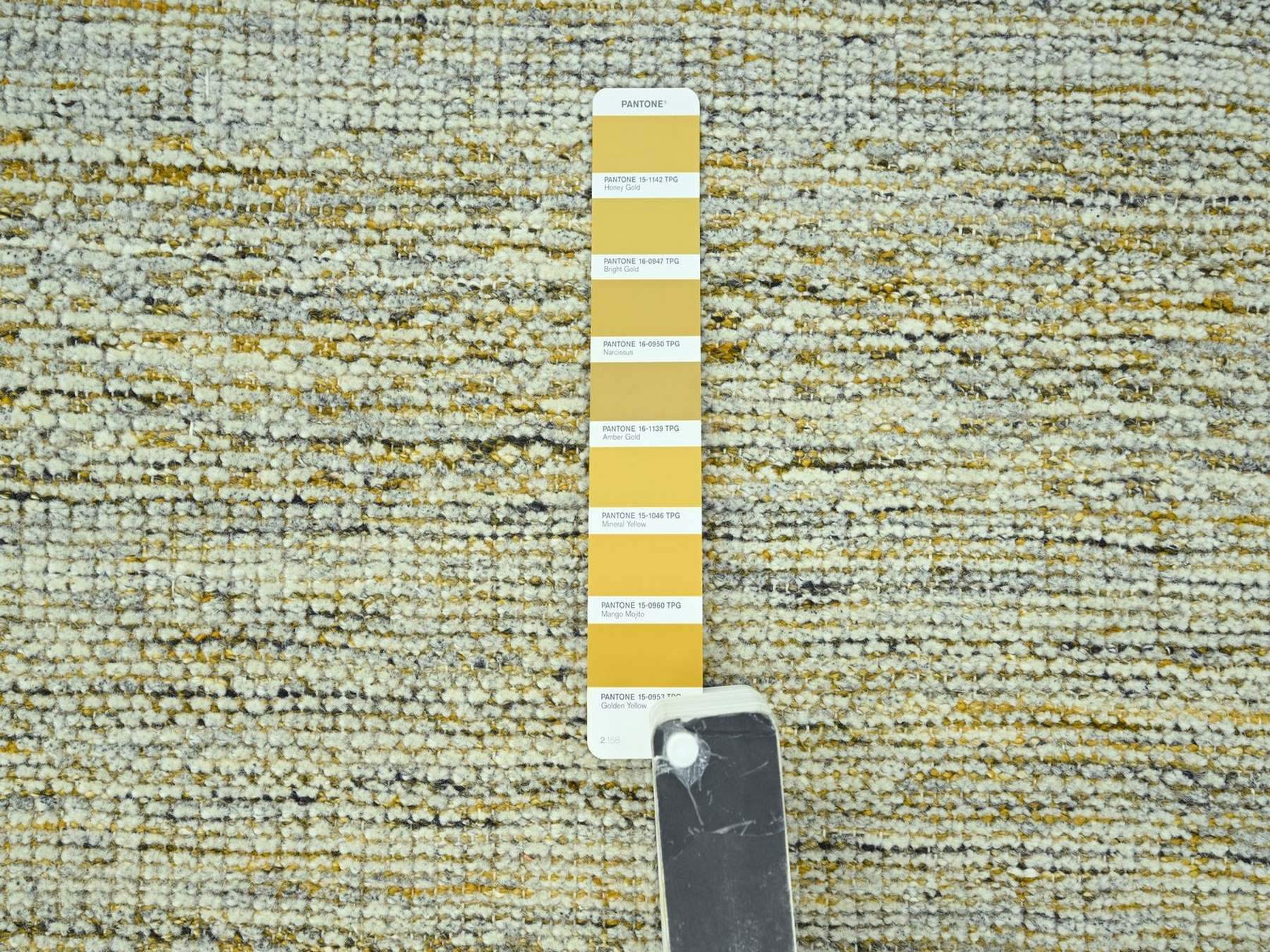 Modern / Contemporary hand-knotted wool runner in Yellow, 2'6" x 12' — SKU O077069 (view 4)