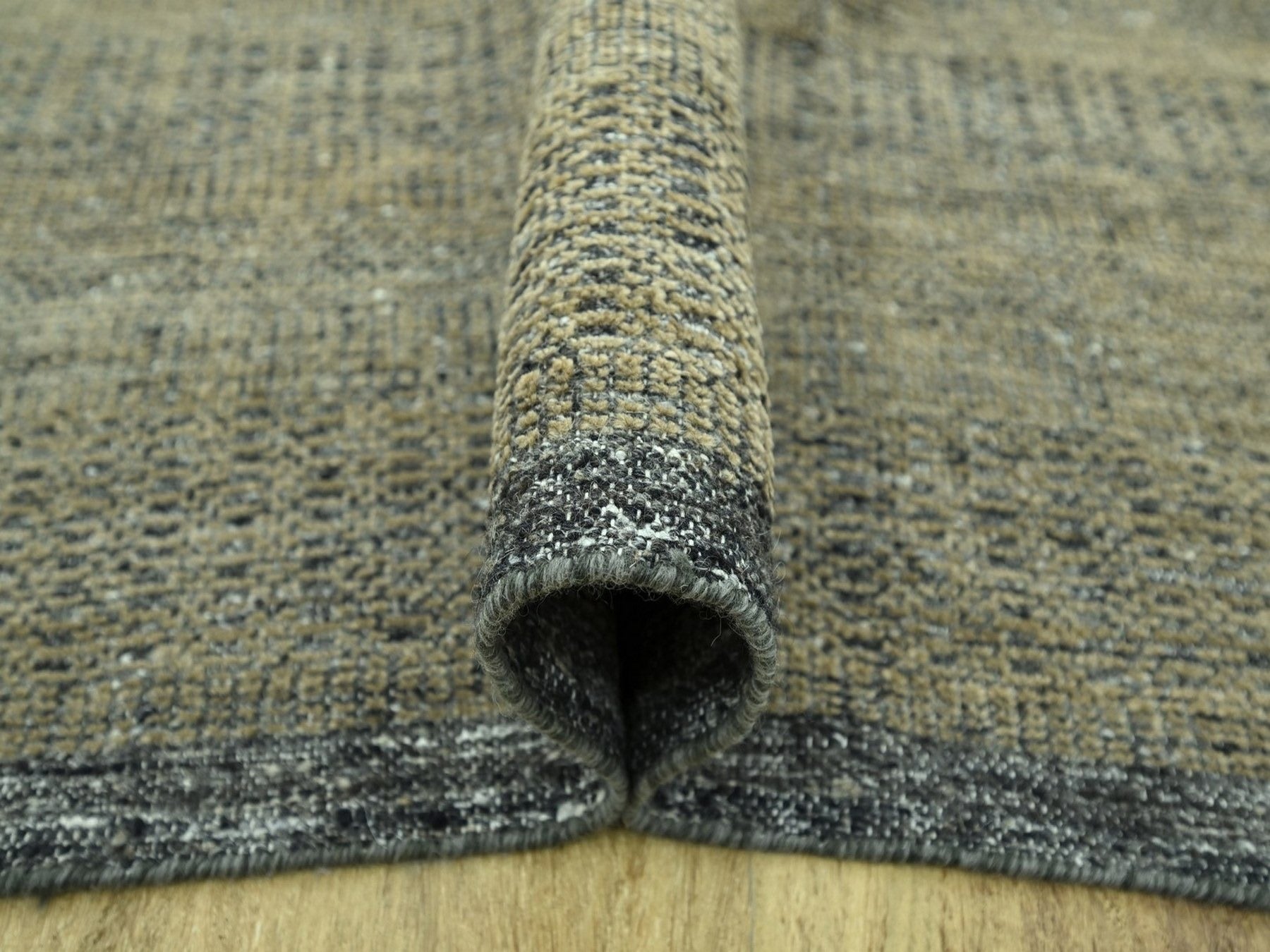 Modern / Contemporary hand-knotted wool rug in Brown, 8' x 10'3" — SKU O077072 (view 5)