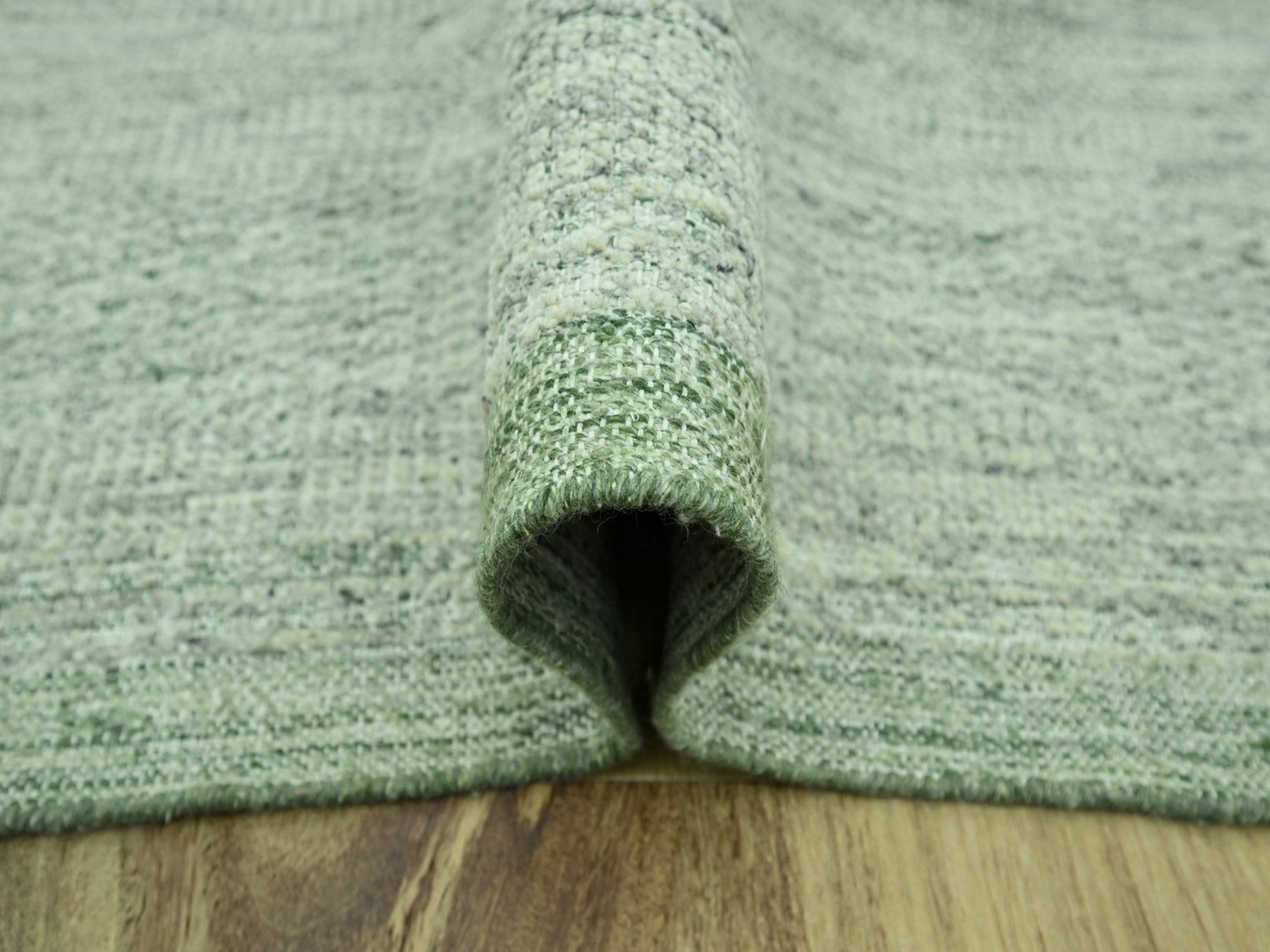 Modern / Contemporary hand-knotted wool rug in Green, 12' x 14'9" — SKU O077082 (view 5)