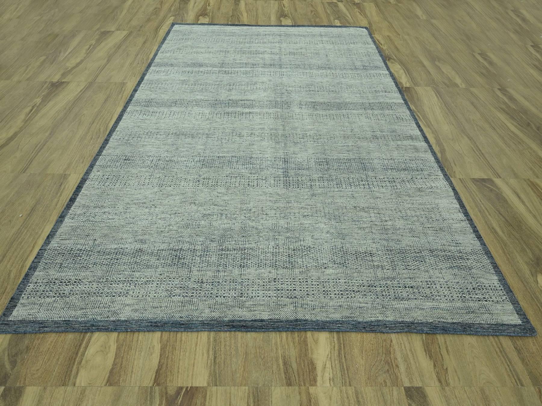 Modern / Contemporary hand-knotted wool rug in Blue, 9' x 12' — SKU O077084 (view 2)