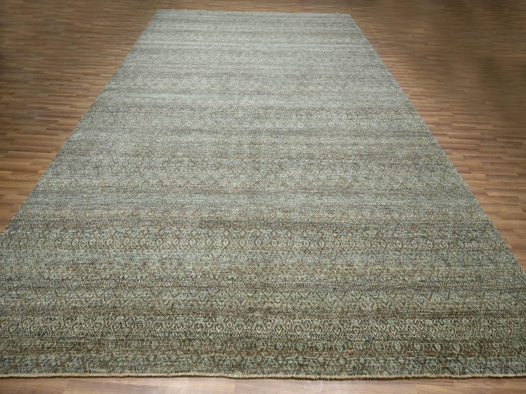 Modern / Contemporary hand-knotted wool rug in Green, 11'11" x 14'11" — SKU O077085 (view 2)