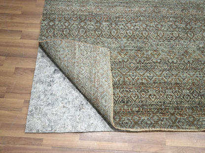 Modern / Contemporary hand-knotted wool rug in Green, 11'11" x 14'11" — SKU O077085 (view 4)