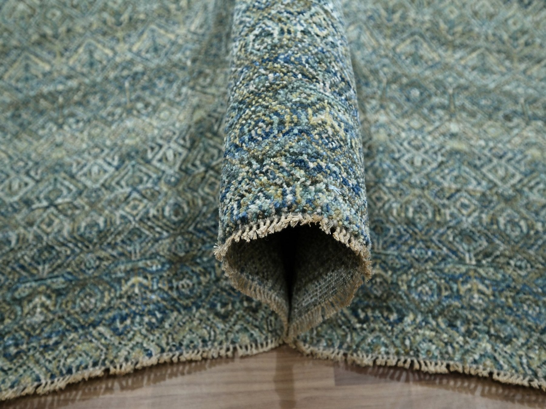 Modern / Contemporary hand-knotted wool rug in Blue, 11'11" x 15'1" — SKU O077086 (view 5)