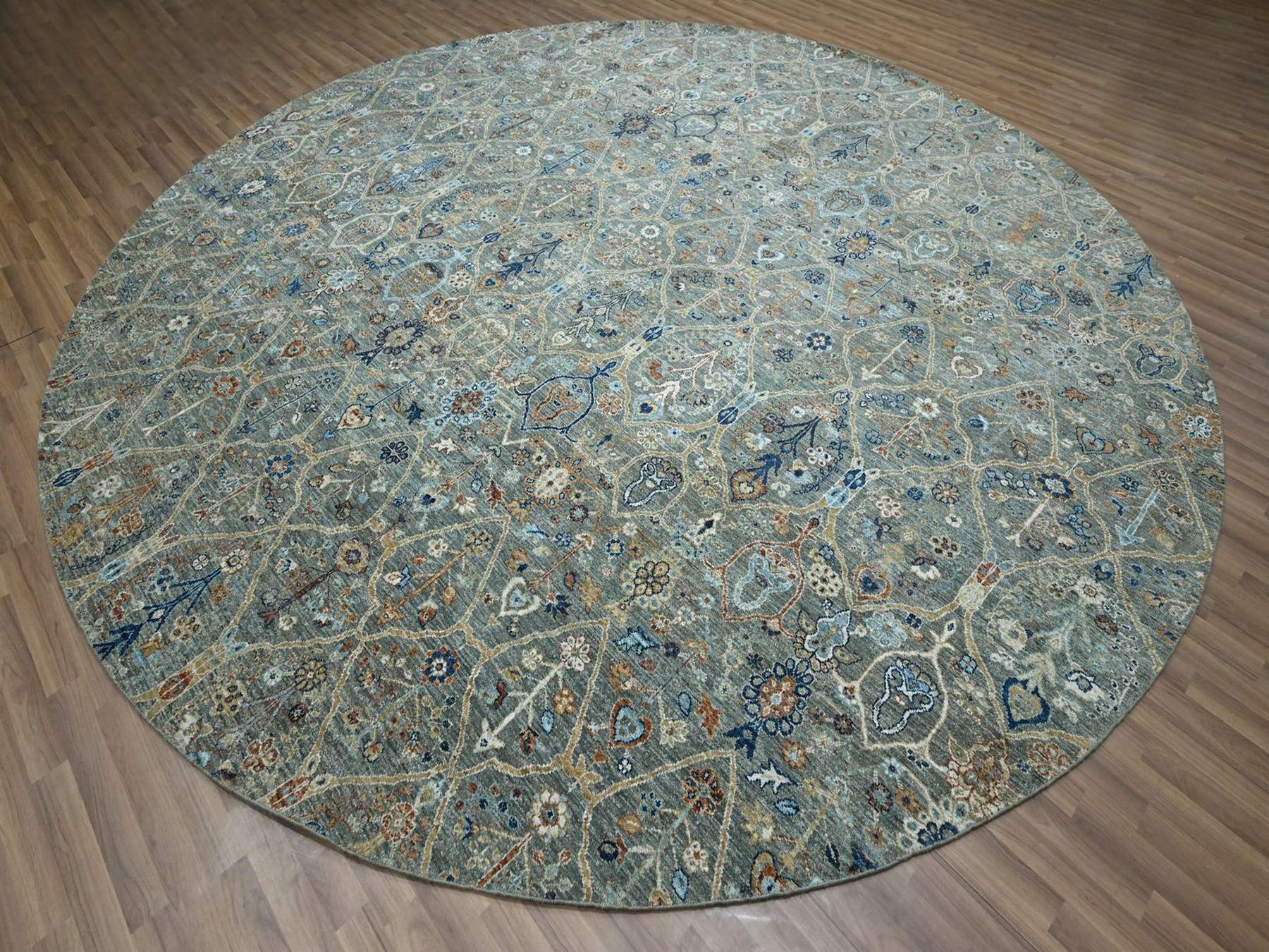 Agra Oushak hand-knotted wool rug in Green, 11'10" x 11'11" — SKU O077087 (view 3)