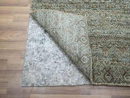 Modern / Contemporary hand-knotted wool runner in Green, 2'6" x 15'11" — SKU O077093 (view 3)