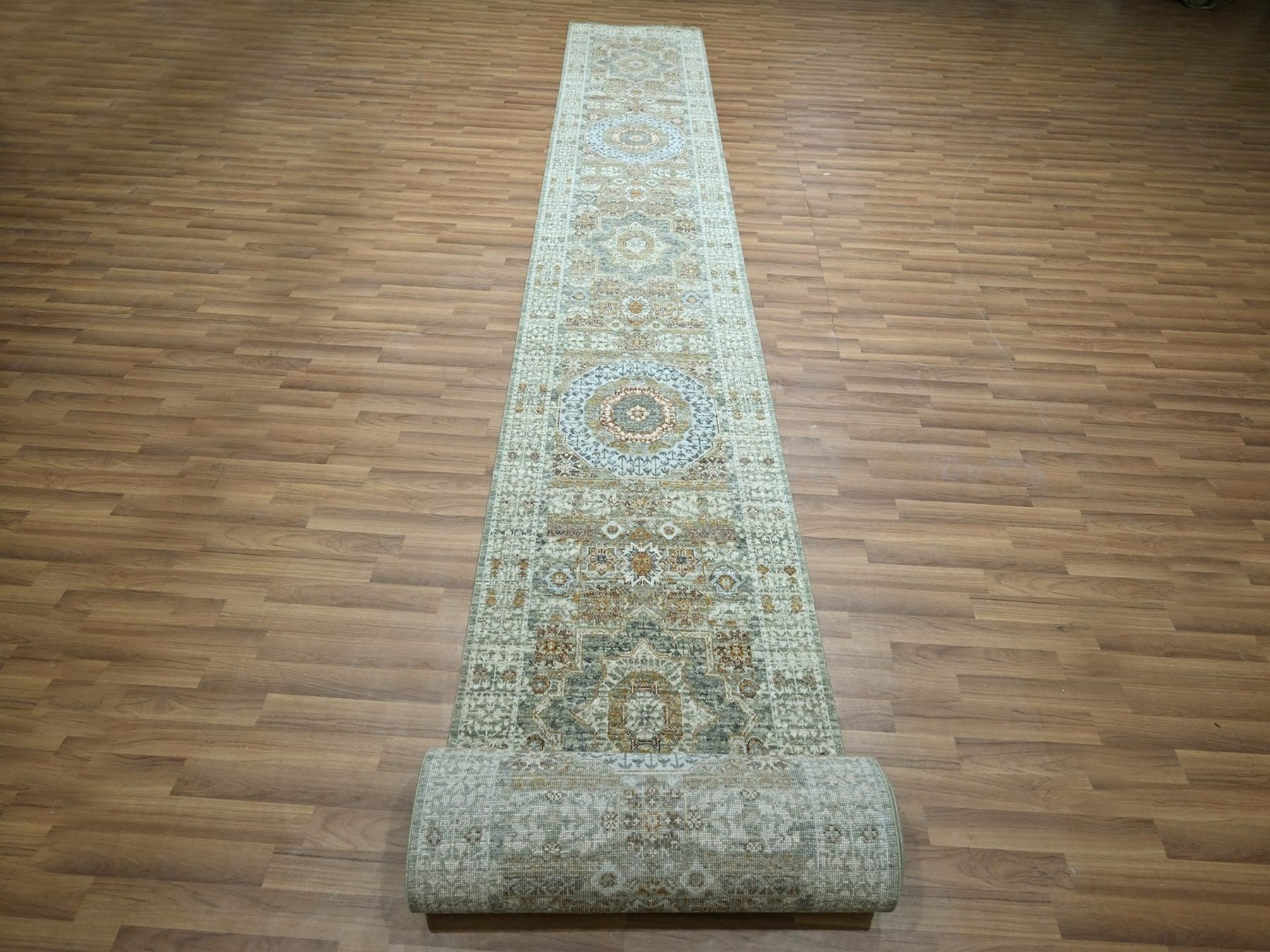 Mamluk Mamluk hand-knotted wool runner in Green, 2'8" x 25'10" — SKU O077095 (view 2)