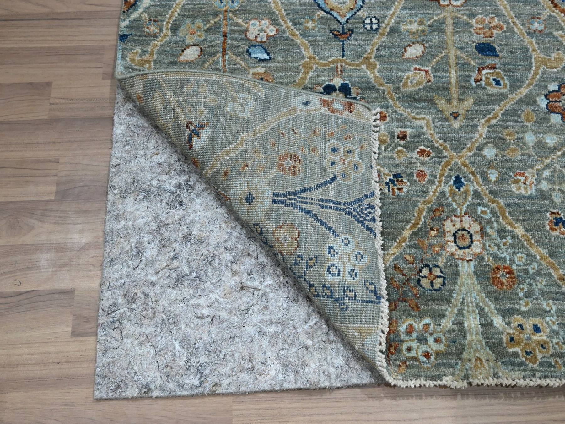 Agra Oushak hand-knotted wool runner in Green, 2'6" x 25'10" — SKU O077096 (view 3)