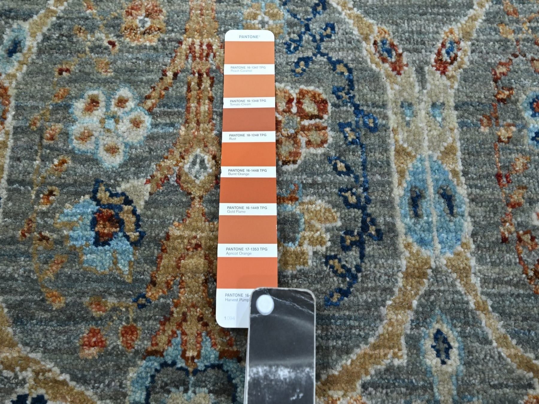 Agra Oushak hand-knotted wool runner in Green, 2'6" x 25'10" — SKU O077096 (view 4)